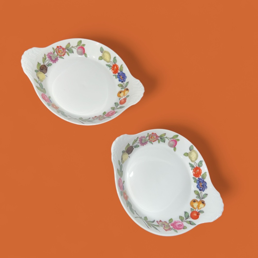 Porcelaine de Paris Les Quatre Saisons small 5 1/2 bowls Set Of 2